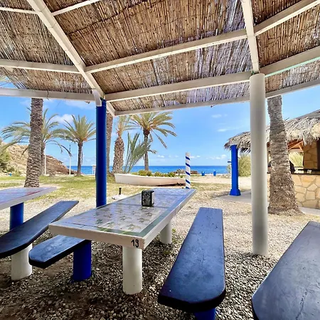 Luxe Beach Two By Gloove Apartment